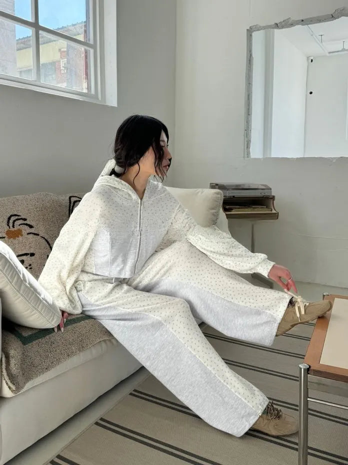 [Preorder] Flower tile zip-up with hood