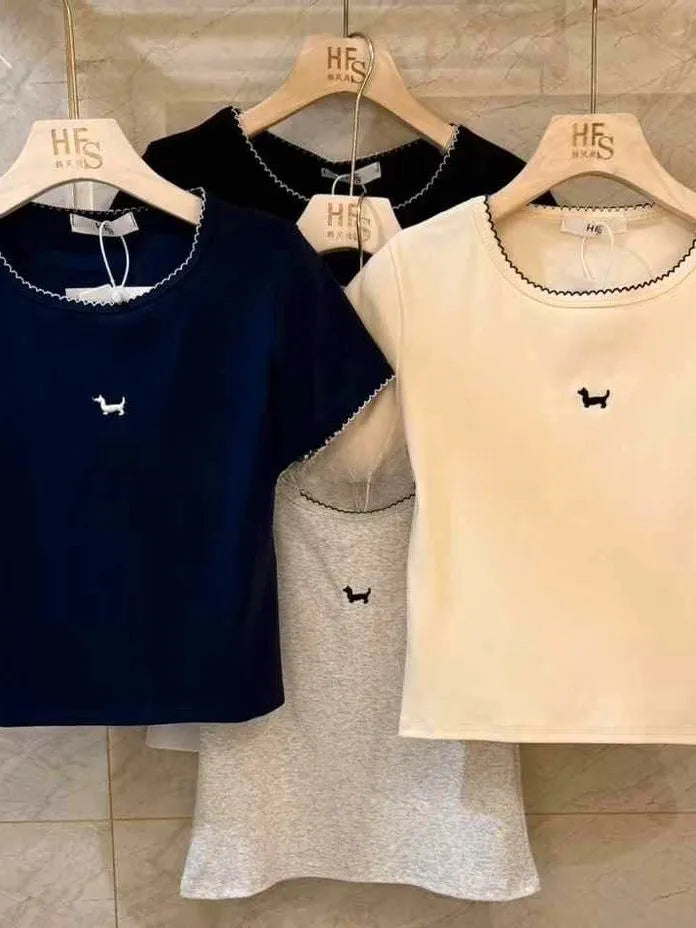 [Preorder] Small dachshund T-shirt