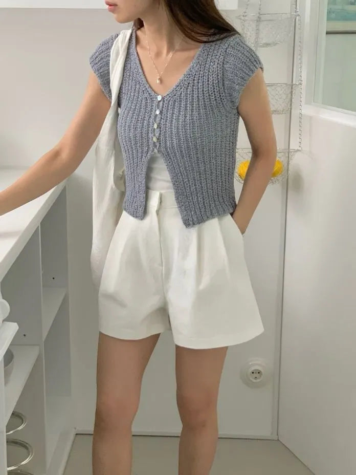 [Preorder] Knitted V-neck top