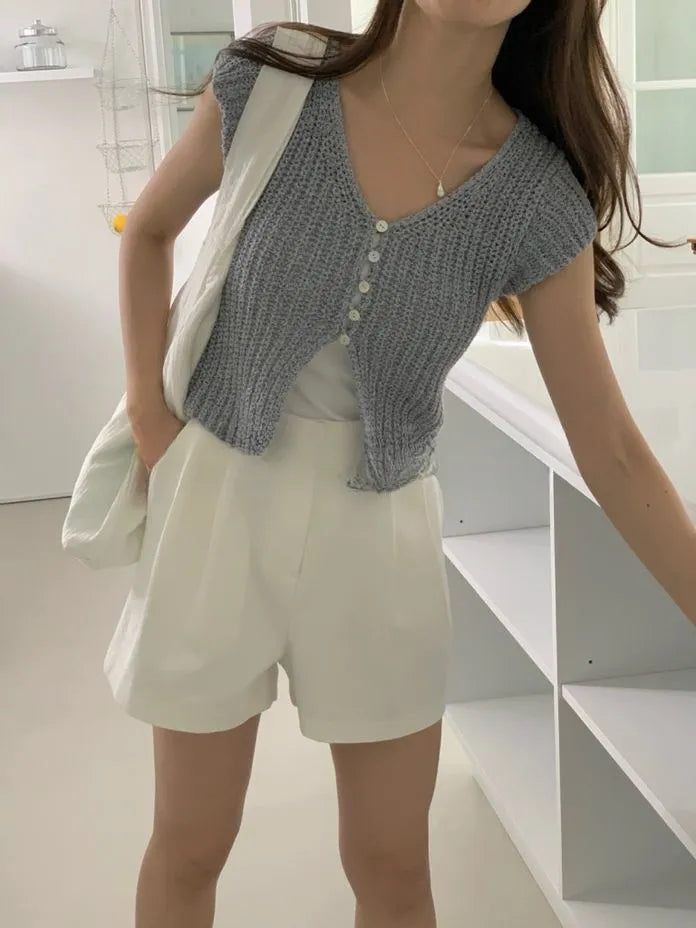[Preorder] Knitted V-neck top