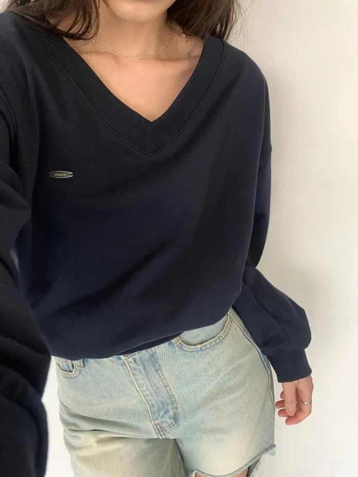 [Preorder] Venice V-neck sweatshirt
