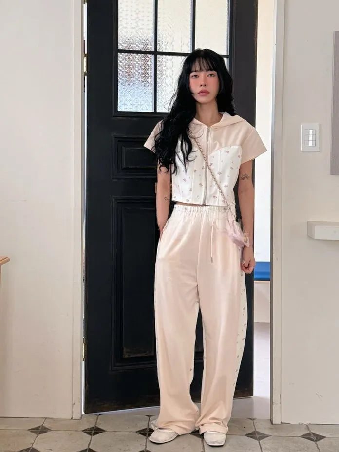 [Preorder] Flower tile zip-up with hood