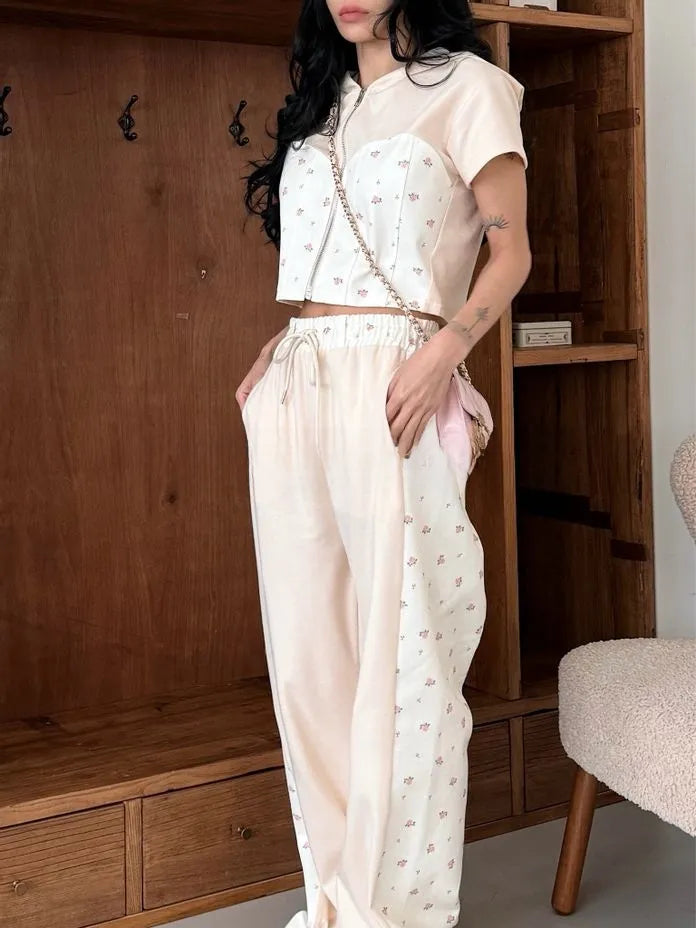 [Preorder] Flower tile zip-up with hood