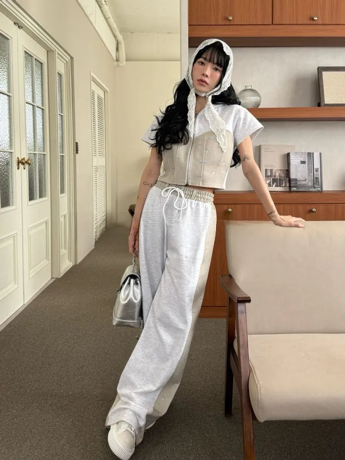 [Preorder] Flower tile zip-up with hood