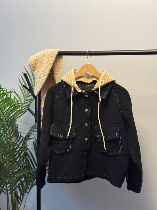 Hoodie with dotted stitching