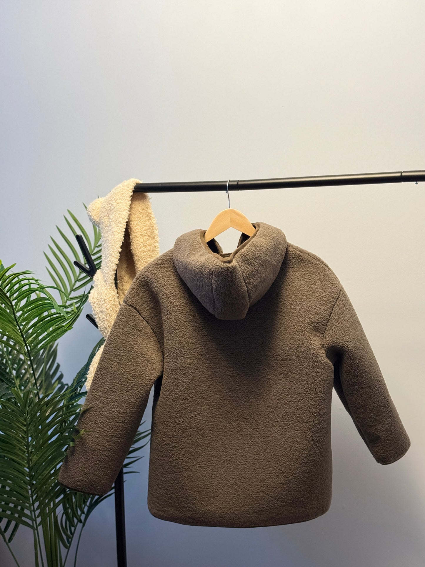 Lamb wool jacket with horn buttons